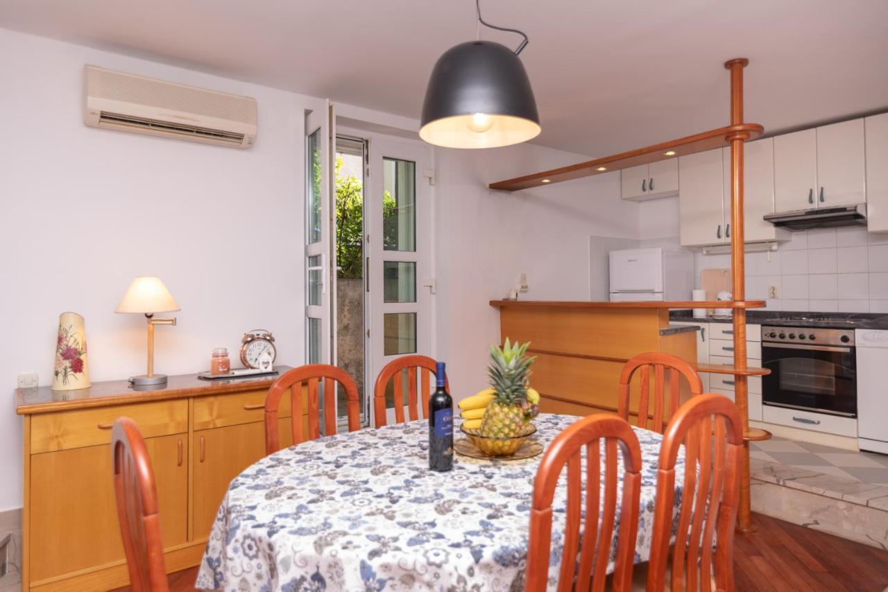 Palm Garden Apartment In Center With Big Terrace Σπλιτ Εξωτερικό φωτογραφία