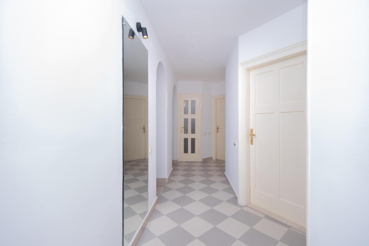 Palm Garden Apartment In Center With Big Terrace Σπλιτ Εξωτερικό φωτογραφία